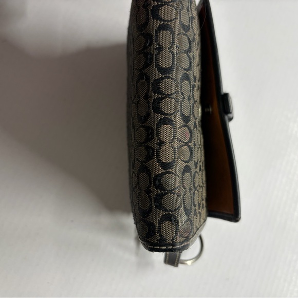Coach Signature Canvas Flap Wallet Wristlet Key Ring Brown Black - Picture 8 of 11